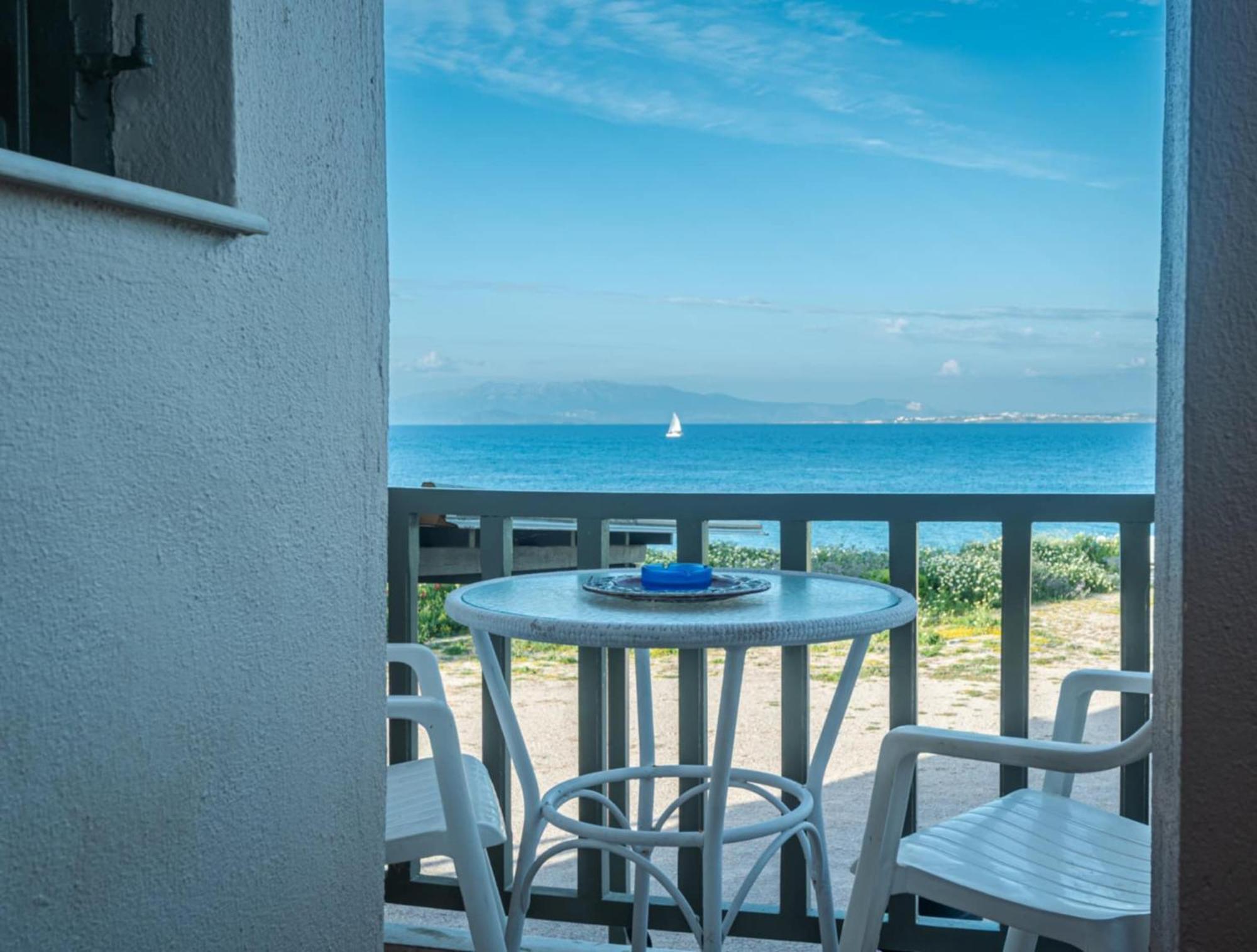 Aegean Bliss Residences Karfas 카르파스 외부 사진